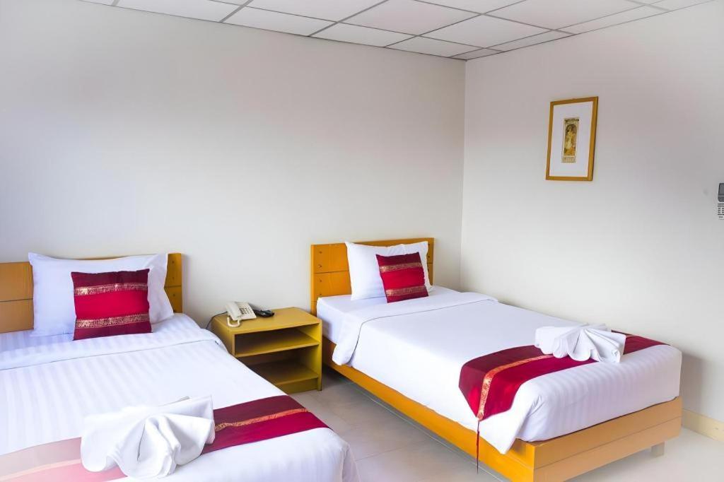 ראיונג Central Place Hotel מראה חיצוני תמונה