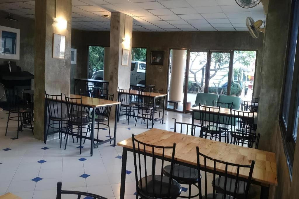 ראיונג Central Place Hotel מראה חיצוני תמונה