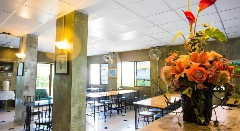 ראיונג Central Place Hotel מראה חיצוני תמונה