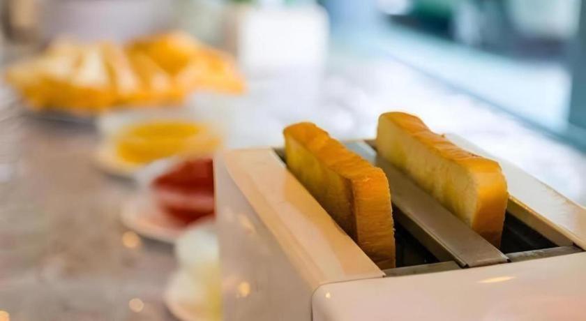 ראיונג Central Place Hotel מראה חיצוני תמונה