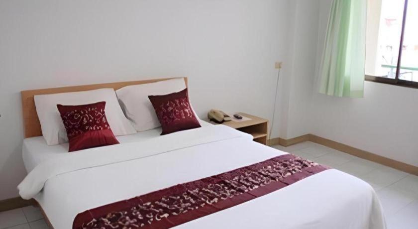 ראיונג Central Place Hotel מראה חיצוני תמונה