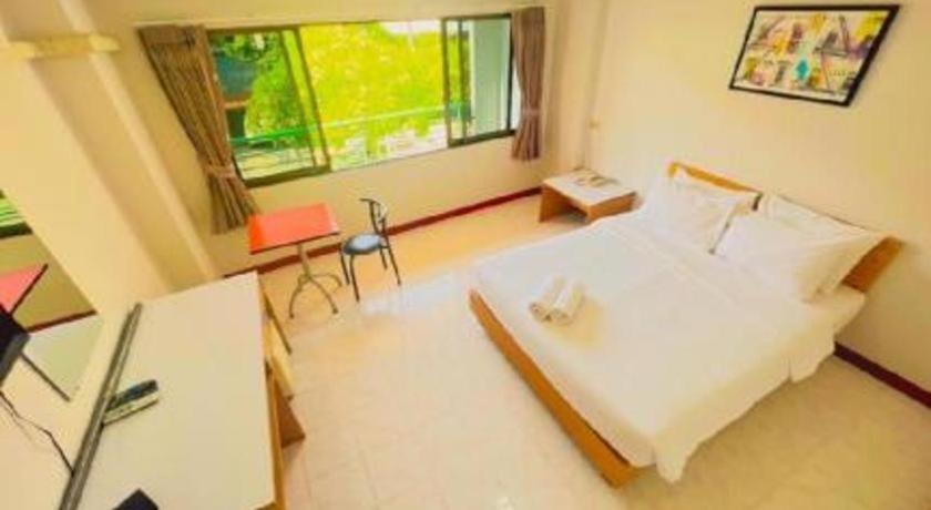 ראיונג Central Place Hotel מראה חיצוני תמונה
